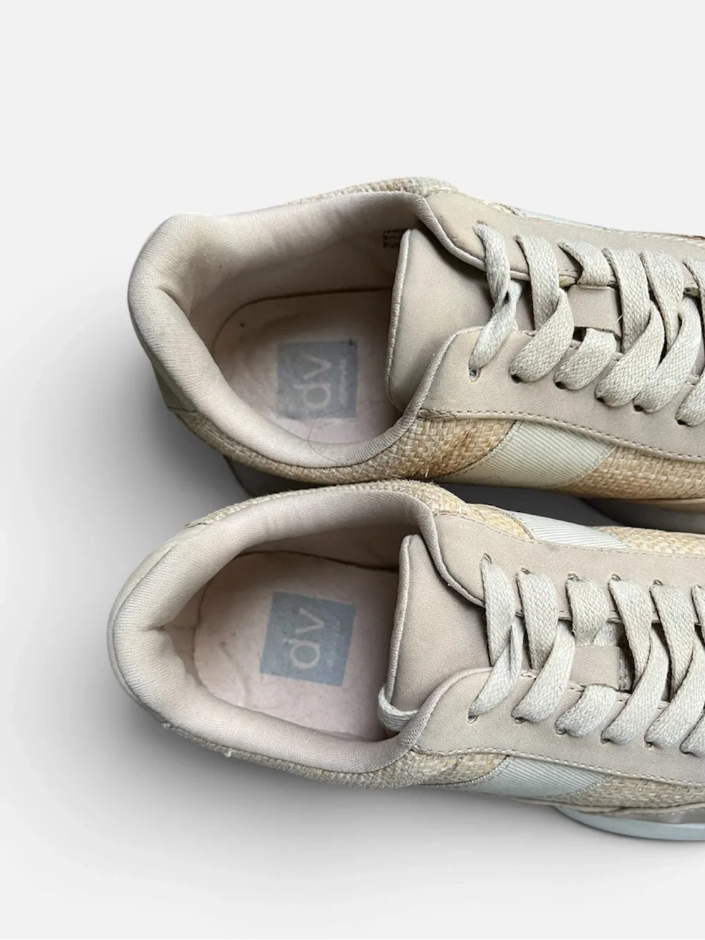 Dolce Vita Breela Cushioned Platform Retro Sneaker Women’s Sz 8